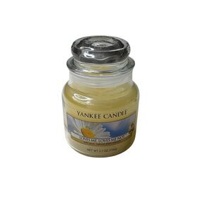 Yankee Candle Vintage Loves Me Loves Me Not Candle New 3.7 oz with Lid
